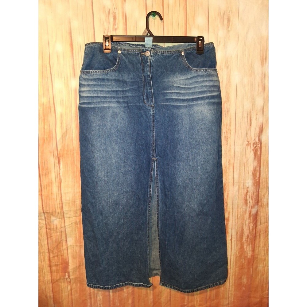 LA Blues Medium Denim Long Skirt Sz 18